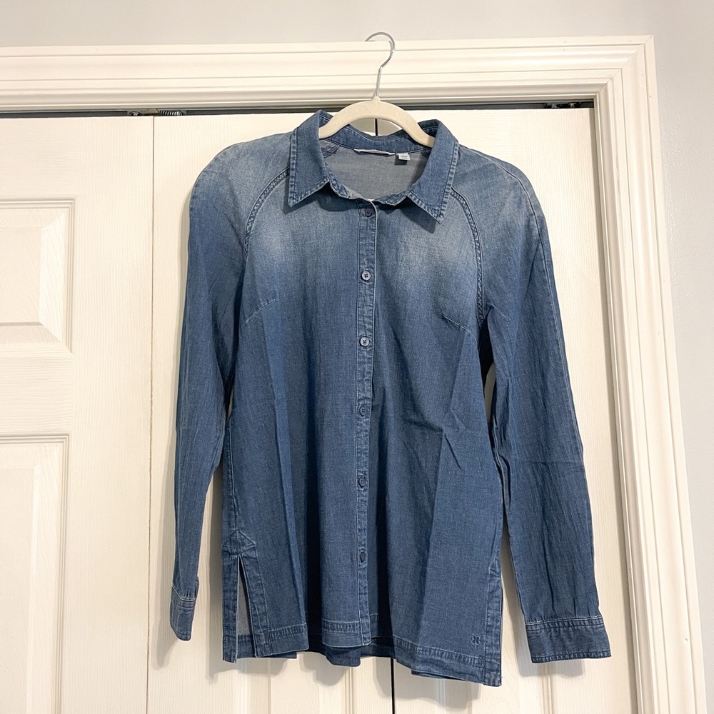 NWOT Betabrand Button Down Chambray